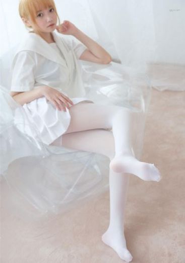 我和漂亮的女邻居完整版_剧情片高清免费观看