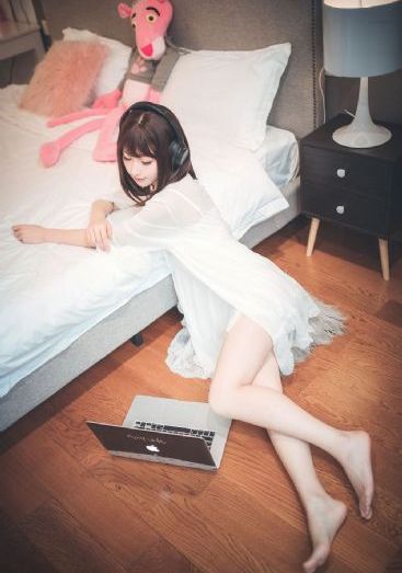 李明德连发6条动态向内娱开炮_BD韩语免费在线播放