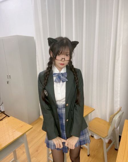 肚胀尿黄是什么症状_BD韩语在线观看视频